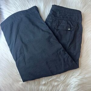Nike ACG Crop Pants Size Small